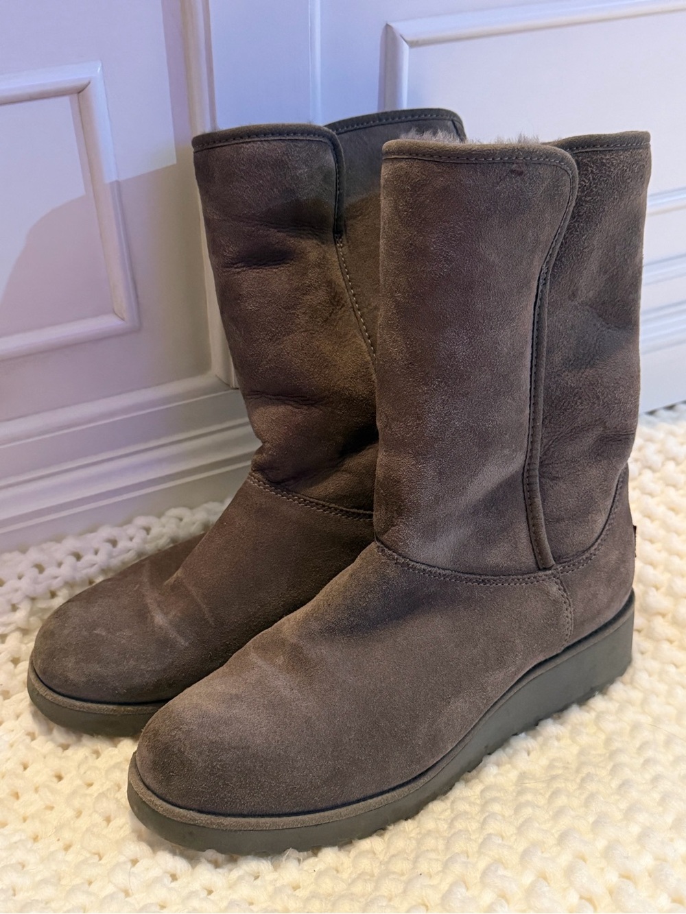 Women’s Suede UGG Mid-Calf Winter Boots - Gray